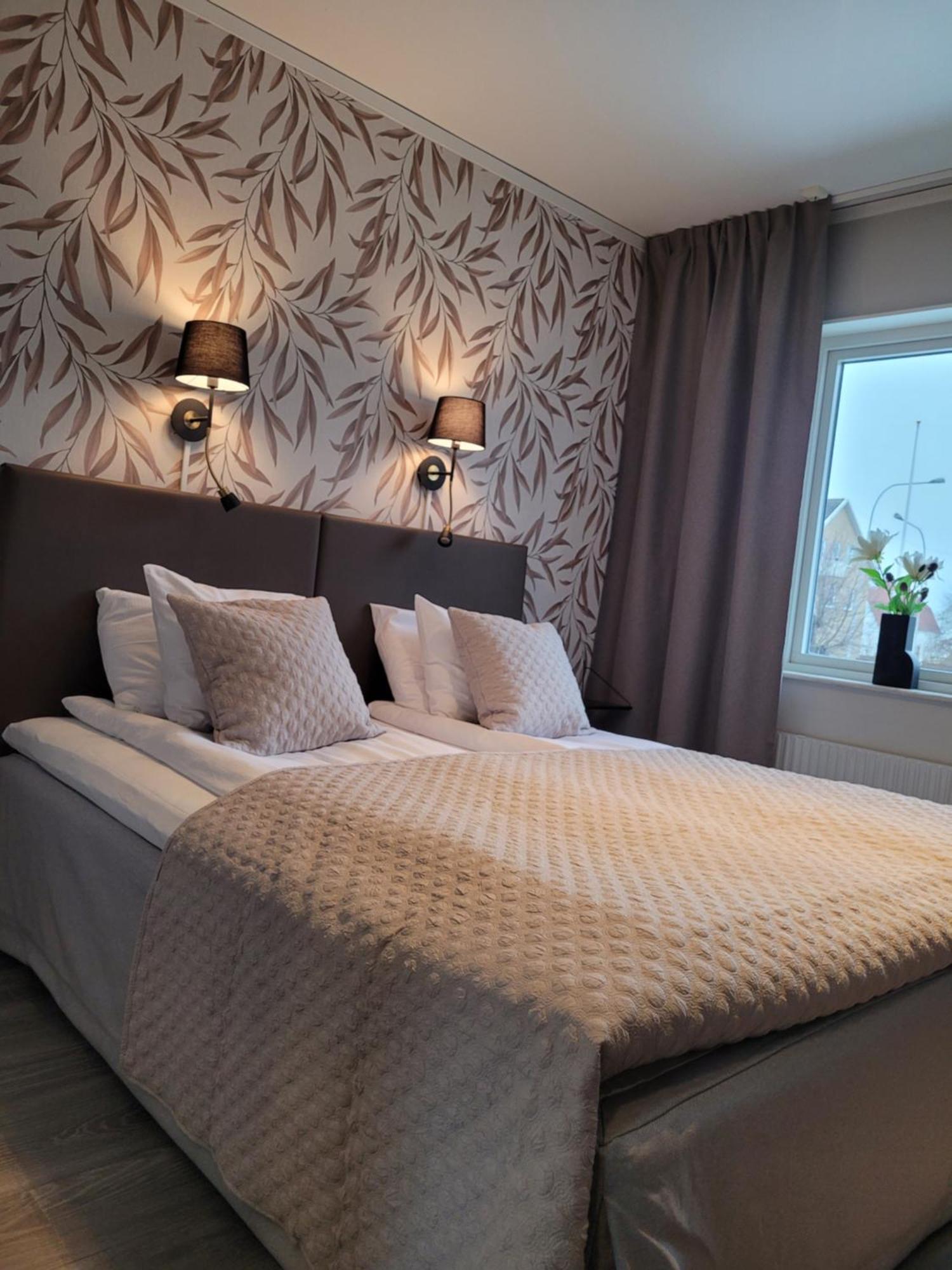 Arena Hotell Vanersborg Exterior photo